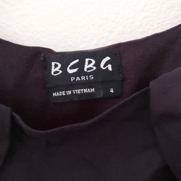 BCBG Paris Women’s black taffeta ruffle shoulder holiday party dress size 4 - Picture 3 of 3